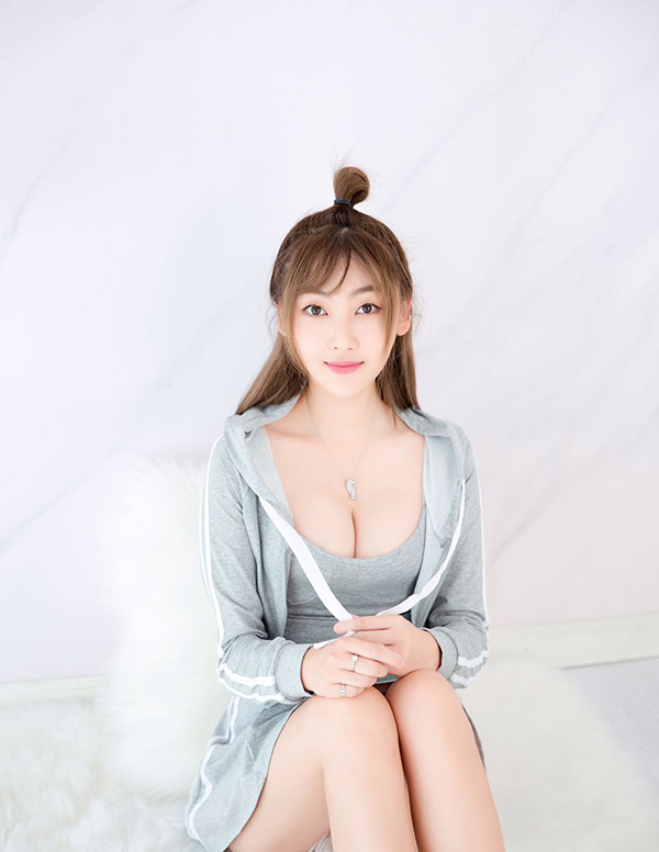 芝加哥预约高端模特