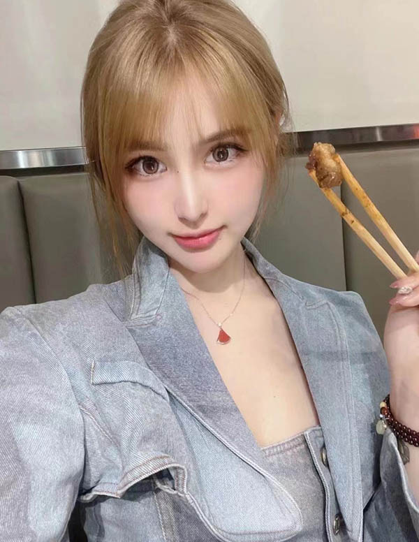 波士顿围经纪人微信